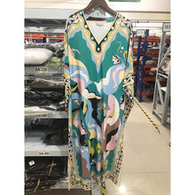 Load image into Gallery viewer, [DEAT] 2020 Bohemian Printed Over Size V-neck Batwing Sleeve Star Dress Women Elastic Silk Floor Length New Fashion Tide AW962
